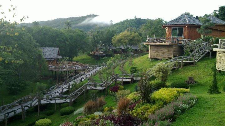 Mokfahsai Resort Tak Esterno foto